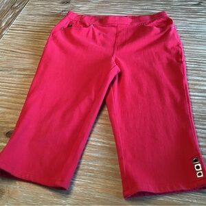 Stylish red Kim gravel Bella  Capris for Women just like new too sz10